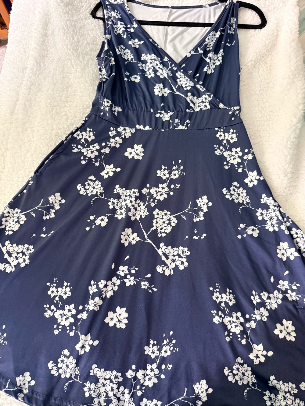 SHEIN Navy and White Floral Wrap-Style Midi Dress